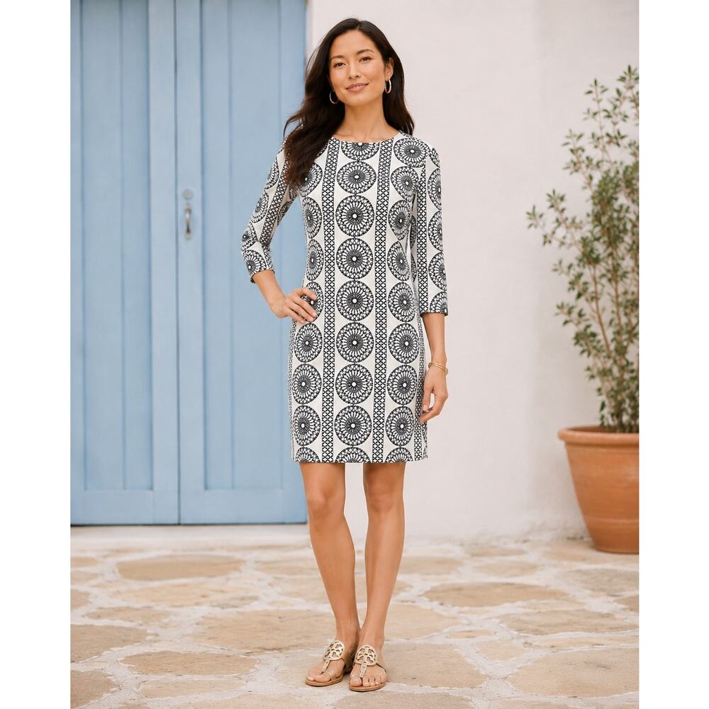 J McLaughlin Medallion Dress Black White Medium Sheath Catalina Cloth Classy